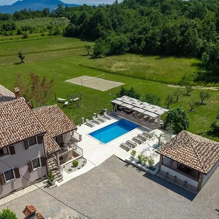 Holiday home Vesnabranka *
